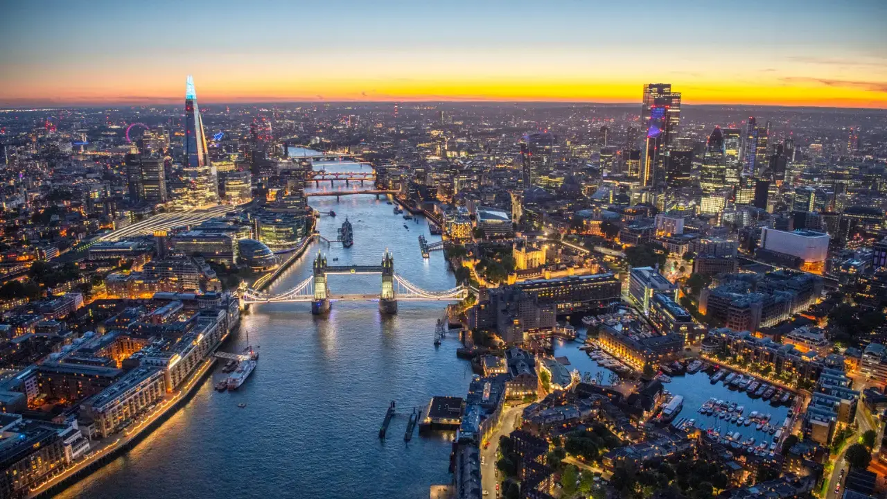 London Airport Information